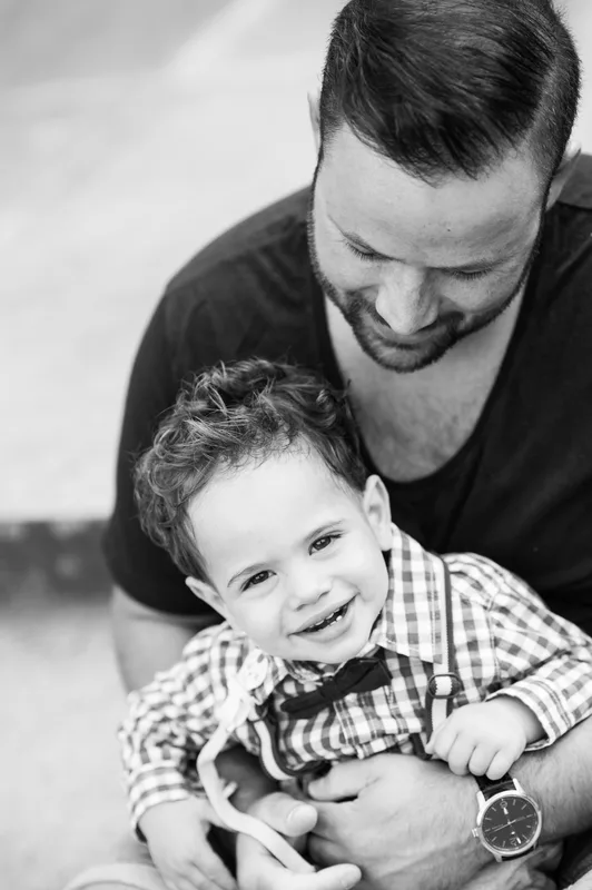 Familie mit Kleinkind outdoor, Familien-Shooting – Euripidis Photography Stuttgart
